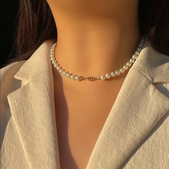 Authentic Dior CD Pearl Necklace - Picture 2 of 3